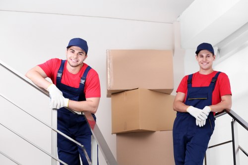 Different sizes of moving trucks suitable for Stockwell relocations