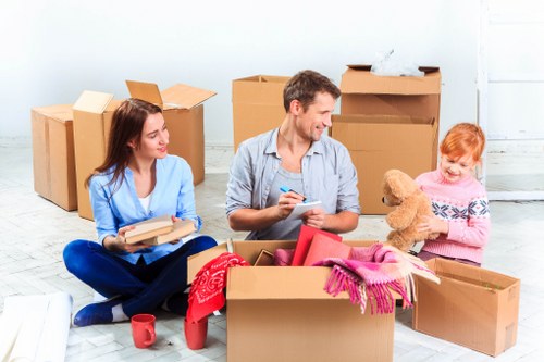 Secure storage facilities in Stockwell for household and business items