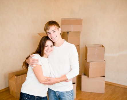 Planning a smooth move with removal truck hire in Stockwell