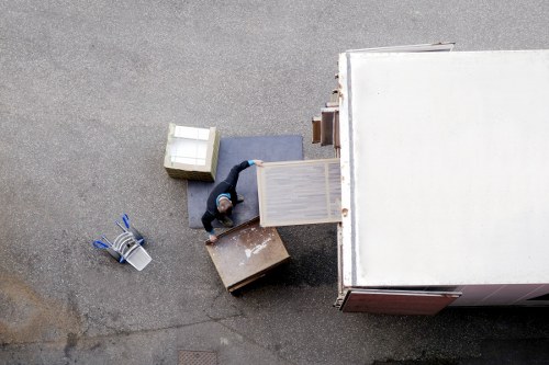 Risk assessment planning for a safe removal van service