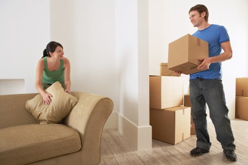 Local removal truck hire support for Stockwell relocations